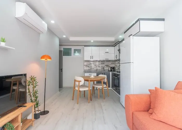 Daire Modern 2Br City Center Bliss Stay