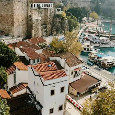 Cozy & Stylish Near Kaleici *