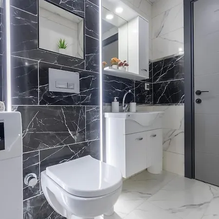 Διαμέρισμα Cozy & Stylish Near Kaleici *