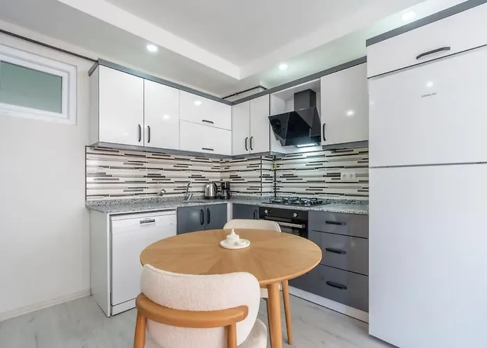 Modern 2Br City Center Bliss Stay Apartment Antalya